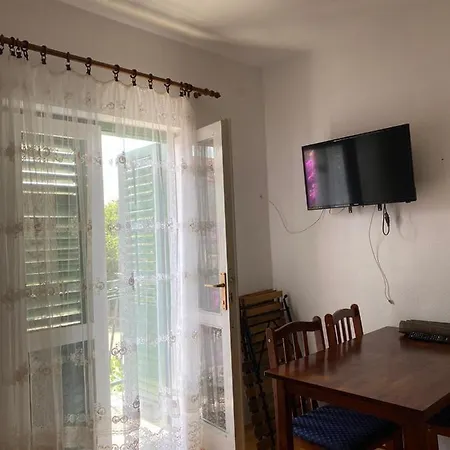 Appartement Apartman Mari