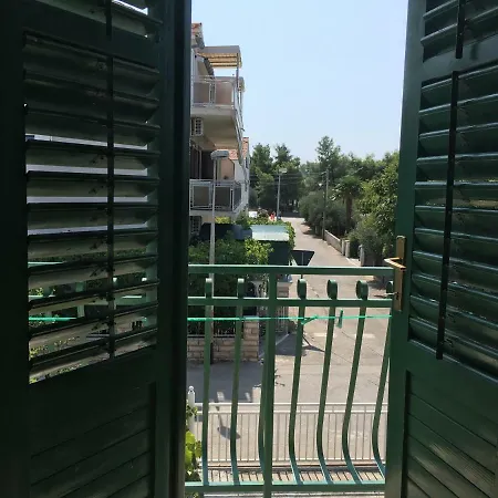 Apartman Mari *