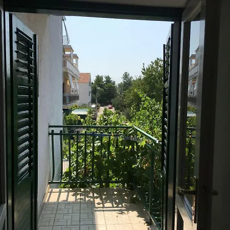 Apartman Mari Appartement *